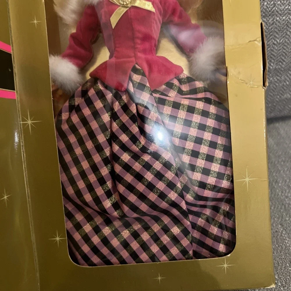 Vintage Avon Exclusive Winter Rhapsody Barbie Doll Special Edition